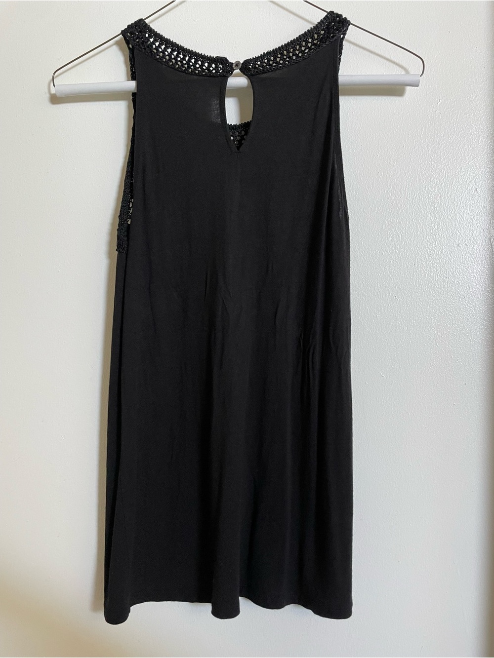 LOFT Crochet Black Sleeveless Top XS - Picture 2 of 7